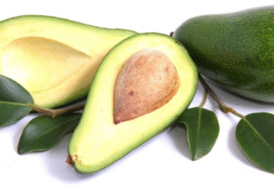 cha de folha de abacate